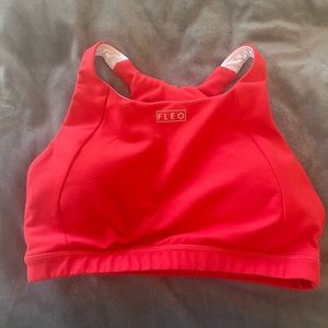 Fleo Jourdaine sports bra